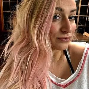 Meet your Posher, Cailey